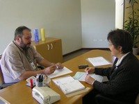 N31_Pag._08_Mariella_Francischinelli_e_cliente