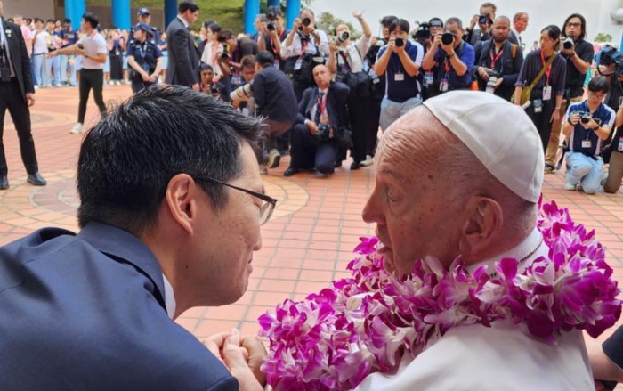 #Singapore - Lawrence Chong : «quei due minuti speciali con Papa Francesco»